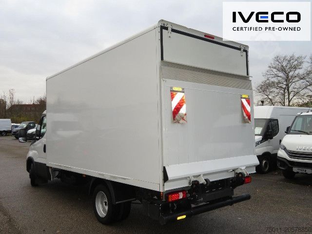 Vrachtwagen met bakwagen IVECO Daily 35C16 Koffer/LBW Klima, Zwillingsreifen