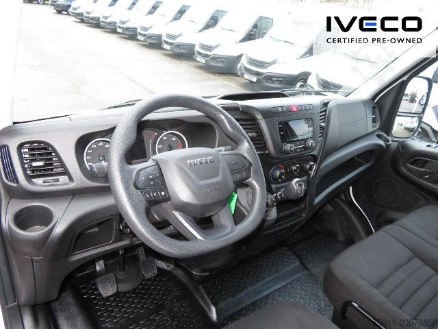 Vrachtwagen met bakwagen IVECO Daily 35C16 Koffer/LBW Klima, Zwillingsreifen