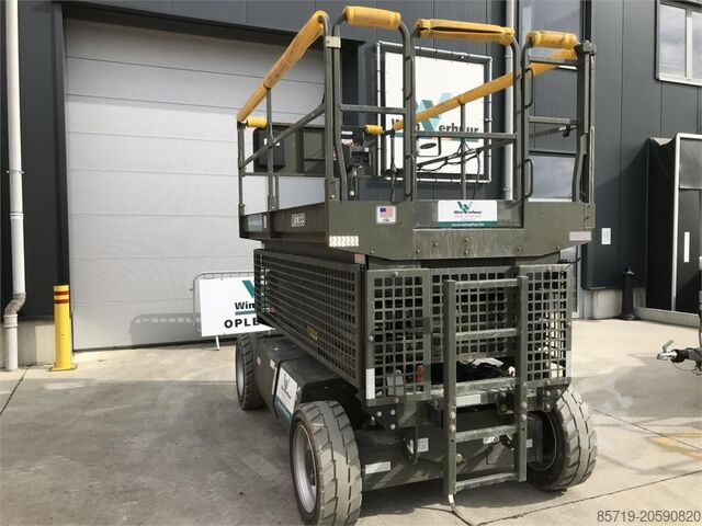 Ascensore a forbice JLG M3369 (4331)