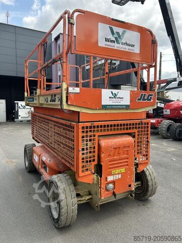 Ascensore a forbice JLG 4069 LE (3524)