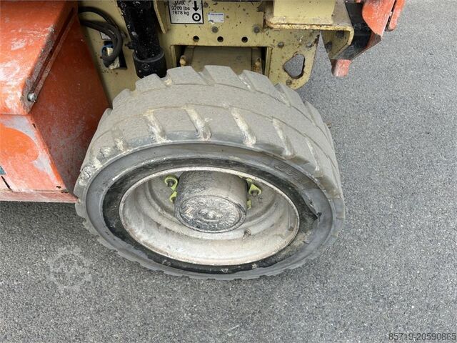 Ascensor cu foarfecă JLG 4069 LE (3524)