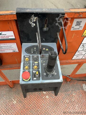 Ascensore a forbice JLG 4069 LE (3614)