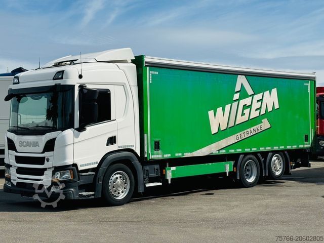 Camión de bebidas SCANIA P 320 / LBW / 2 x AHK / LENKACHSE / 18 PAL