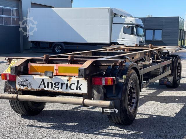 Remolque con chasis intercambiable SCHMITZ CARGOBULL ATL 18