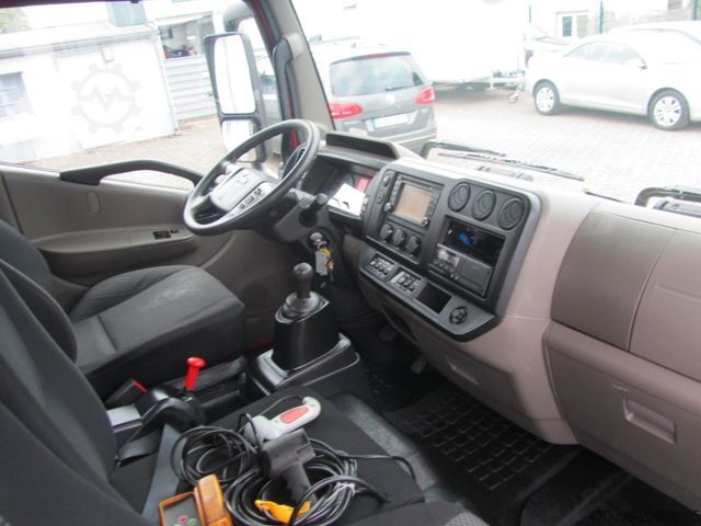 Grúa de remolque NISSAN NT 500*Apschleppwagen*Doppelstock*