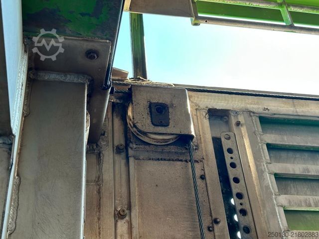 Semirimorchio per bestiame Finkl MultiLiner XXL/VSE/Ladelift/Tränke/Hubdach