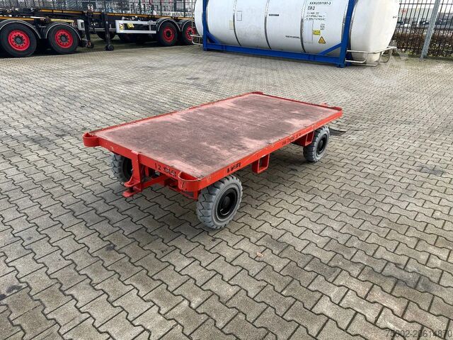 Platform vrachtwagen Mafi double-steered and connectable heavy-duty trail...