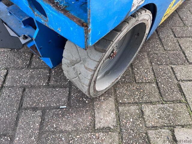 Ascensore a forbice Genie GS2646 Hoogwerker Schaarhoogwerker