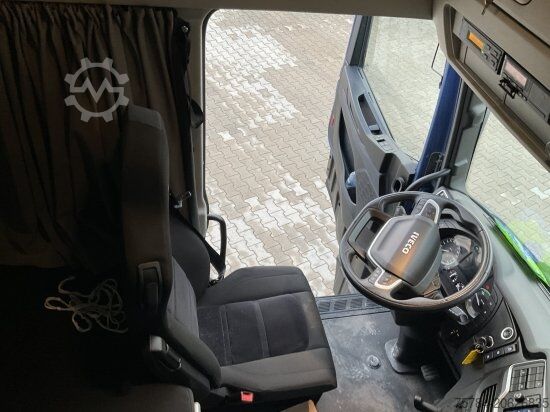 Tractor estándar IVECO S-WAY 460 RETARDER LNG, MIETKAUF MöGLICH!