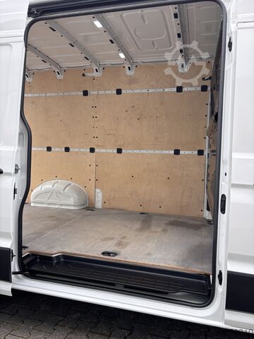 Box van înalt + lung VW Crafter 35*L2H2*Klima*41Tkm*1.Hand*Top*