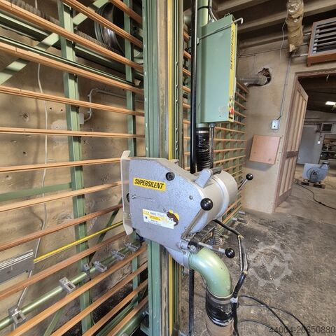 Ferăstrău cu panou vertical Striebig Standard 5220