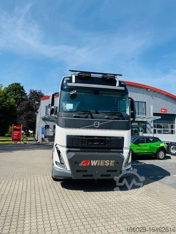 Flatbed truck VOLVO FH 540 mit Fassi F2150RAL Fly Jib + Winde