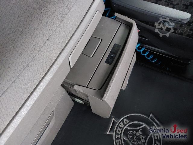 Ελκυστήρας μεγάλου όγκου Scania R 450 A4x2EB Highline Low Deck