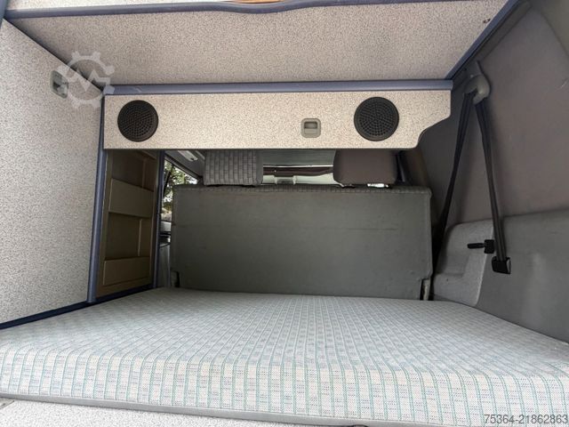 Campervan WESTFALIA T4 2.4 D California 4X4 Syncro Aufstelldach Ahk