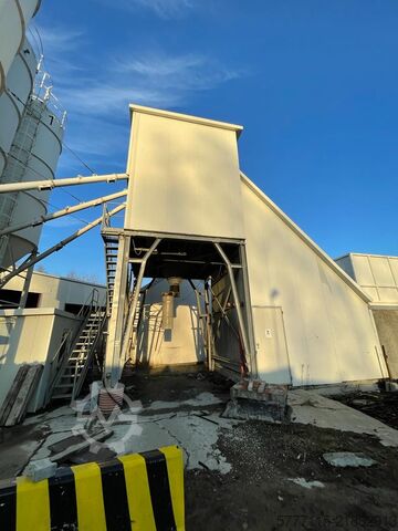 Mobile concrete mixing plant ARCEN 2250L/1,5M3