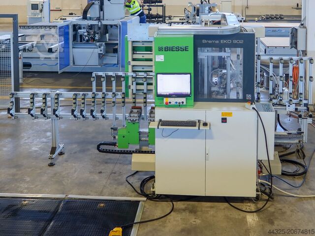 Verticale CNC boormachine BREMA EKO 902 INS