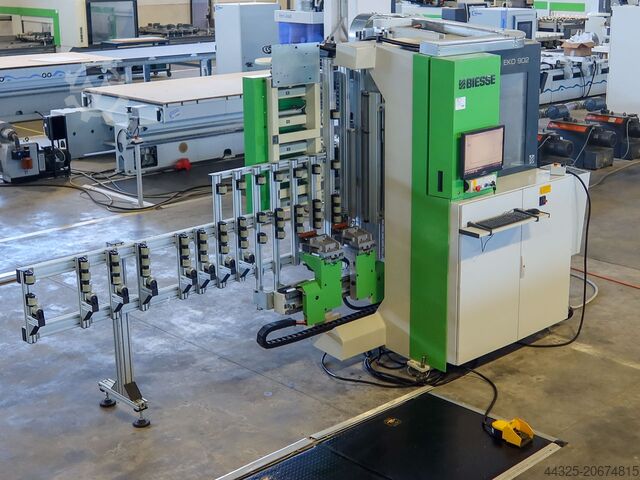 Verticale CNC boormachine BREMA EKO 902 INS