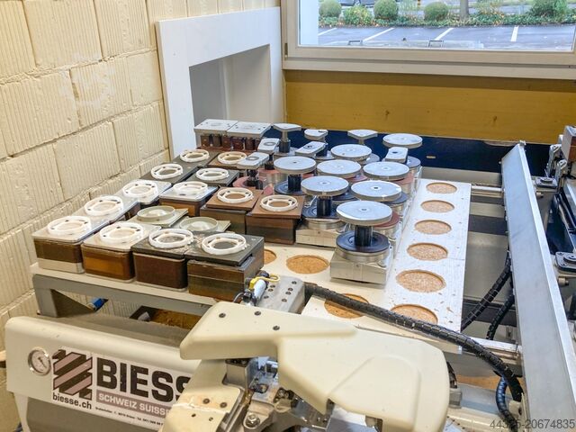 Centre d'usinage à 5 axes BIESSE ROVER C 9.50