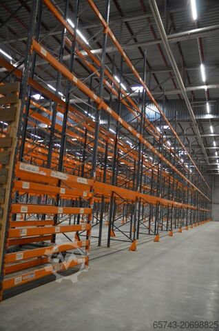 Depo rafları - 8 m çerçeve Dexion SPEEDLOOK