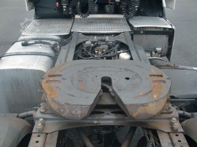 Nákladní automobil pro přepravu nebezpečných věcí DAF XG 480 FT ADR