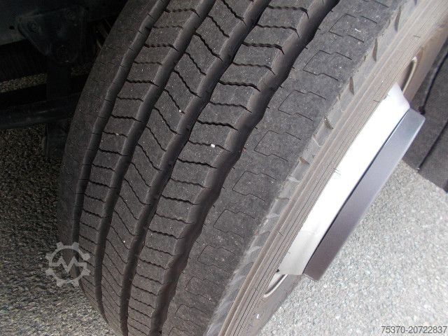 Trattore stradale standard IVECO STRALIS AS440S46T/P LNG