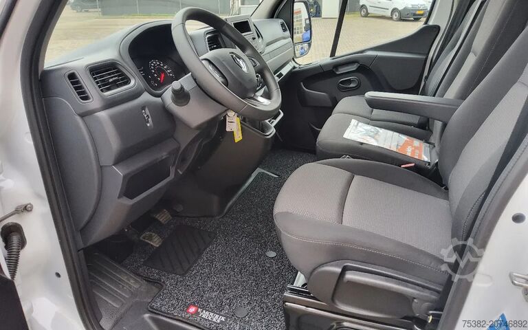 Valise Renault MASTER 165.35 MET GESLOTEN LAADBAK & ACHTERDEUR...
