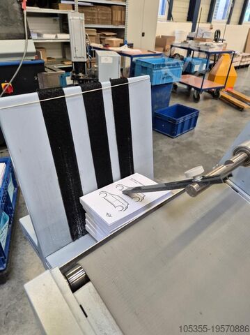 Línea de encuadernación perfecta Horizon BQ-480 PUR/EVA + Inline HT-1000 Trimmer