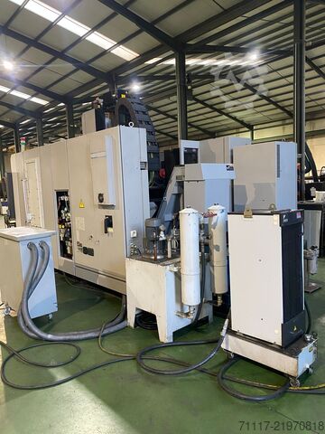 Centro de maquinação vertical Mori Seiki NMV 5000 DCG