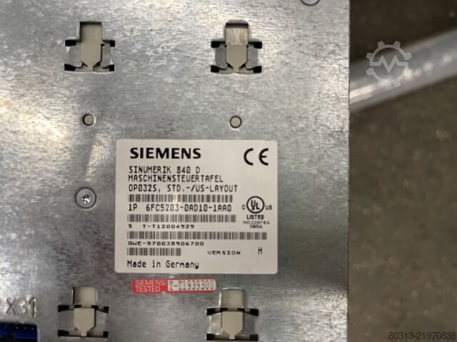 Pantalla táctil, teclados, ratón FINNPOWER L6A