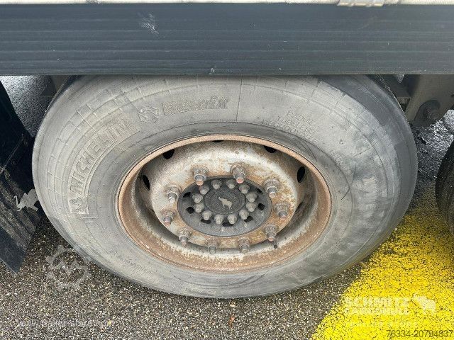 Open semitrailer with tarp Schmitz Cargobull Semitrailer Curtainsider Standard