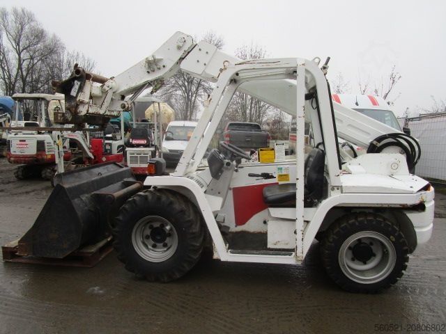 Stel teleskoplastare Manitou BT 420 -4m 2 Ton. Schaufel+Gabel - 4x4