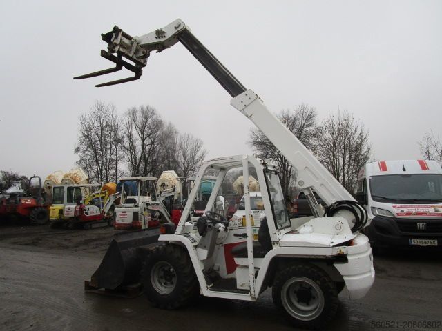 Stel teleskoplastare Manitou BT 420 -4m 2 Ton. Schaufel+Gabel - 4x4
