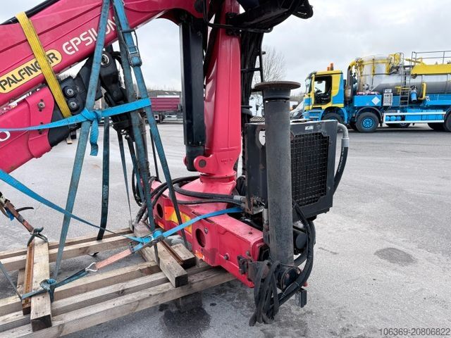 Lastbilsmonterad kran PALFINGER Epsilon Q170L / Kran / Crane