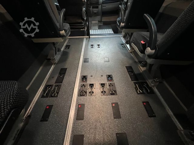 Minibús VOLKSWAGEN Crafter 2.5 TDi Maxi 9Sitze + Lift ENGINE BROKEN