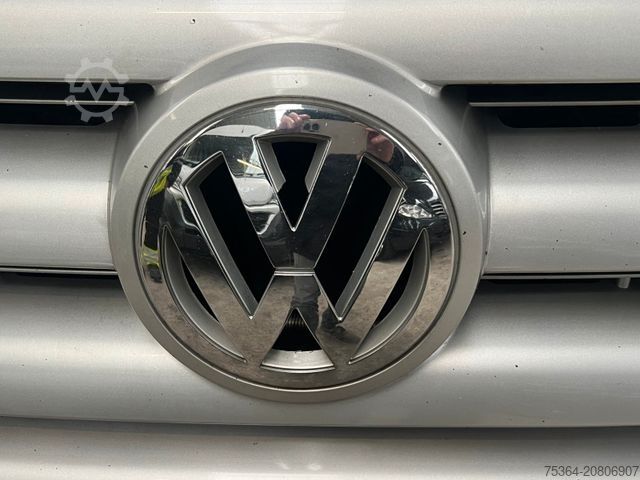 Minibús VOLKSWAGEN Crafter 2.5 TDi Maxi 9Sitze + Lift ENGINE BROKEN