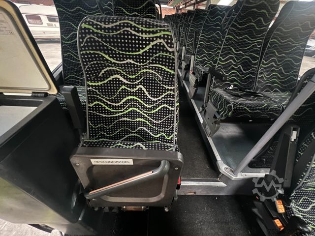 Autocarro interurbano MERCEDES-BENZ Integro 0550 57 Sitze 6 Gang Dachklima Euro 5