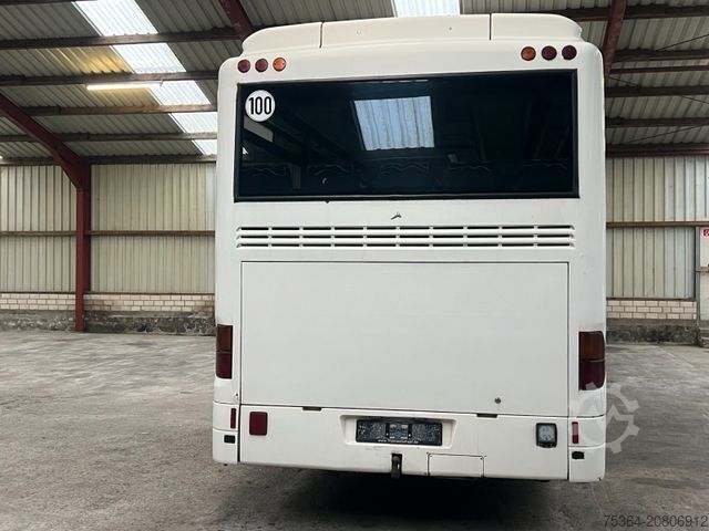 Autocarro interurbano MERCEDES-BENZ Integro 0550 57 Sitze 6 Gang Dachklima Euro 5