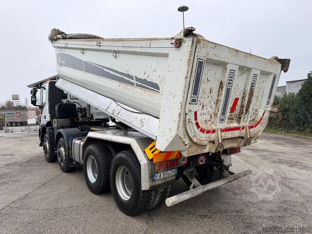 Kiepwagen Iveco TRAKKER 500