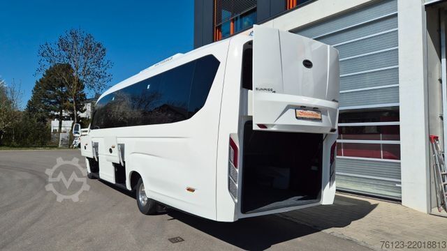 Minibús IVECO 2x Daily 70 Lagerfahrzrug Ferqui Sunrise 2,5 m B