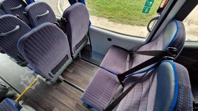Minibús IVECO 2x Daily 70 Lagerfahrzrug Ferqui Sunrise 2,5 m B