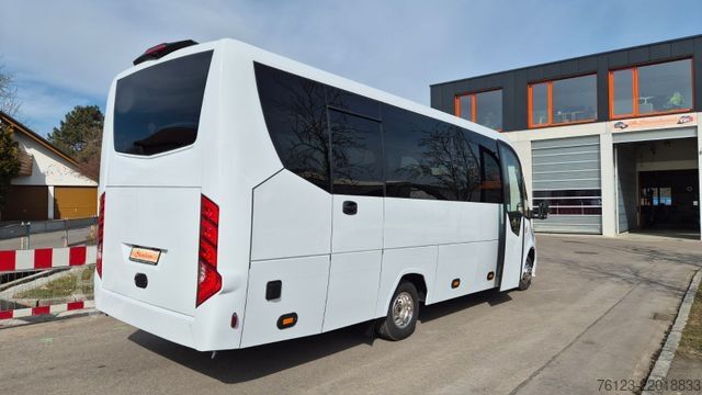 Minibüs MERCEDES-BENZ Sprinter 519 29 SchlafsesselVorlauffahrzeug