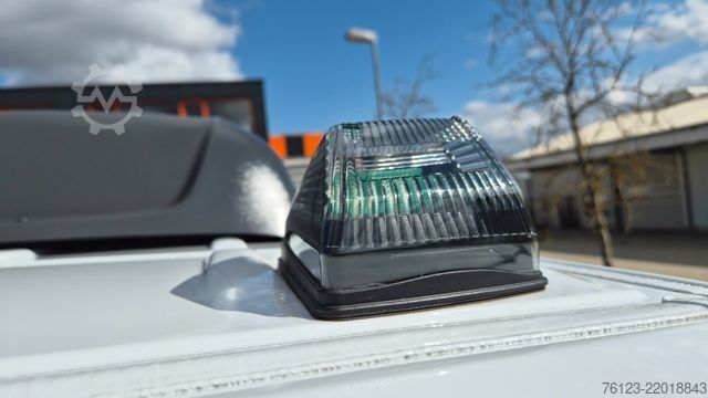 Minibüs MERCEDES-BENZ 8 Sprinter Lord Light 22 Sitzer Vorlauffahrzeug