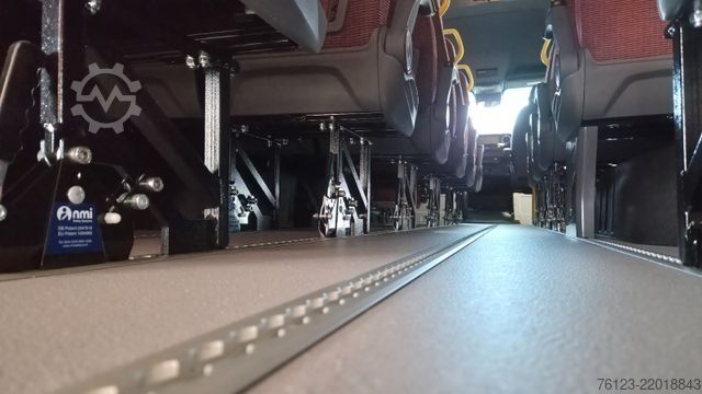 Minibüs MERCEDES-BENZ 8 Sprinter Lord Light 22 Sitzer Vorlauffahrzeug