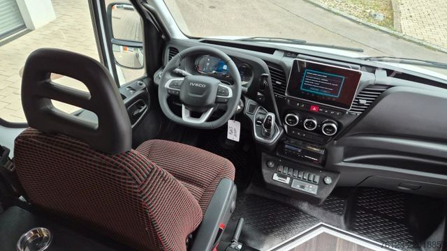 Minibús IVECO Daily C 65 Lagerfahrzeug Stock 519 Sofort