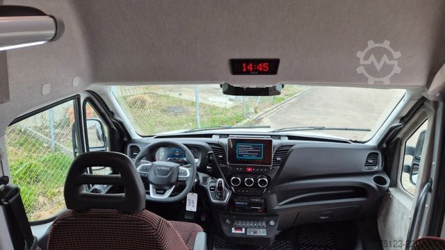 Minibús IVECO Daily C 65 Lagerfahrzeug Stock 519 Sofort