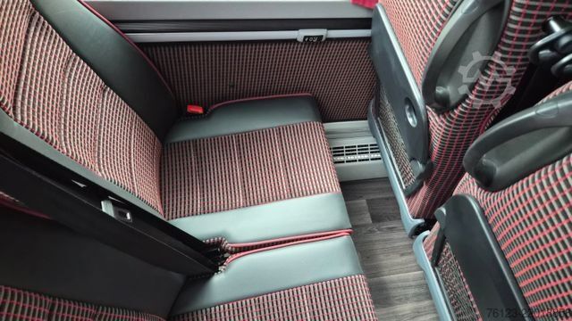 Minibús IVECO Daily C 65 Lagerfahrzeug Stock 519 Sofort