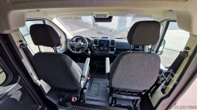 Minibüs FIAT Fiat Ducato 9 Sitzer Systemboden Rolli Stock