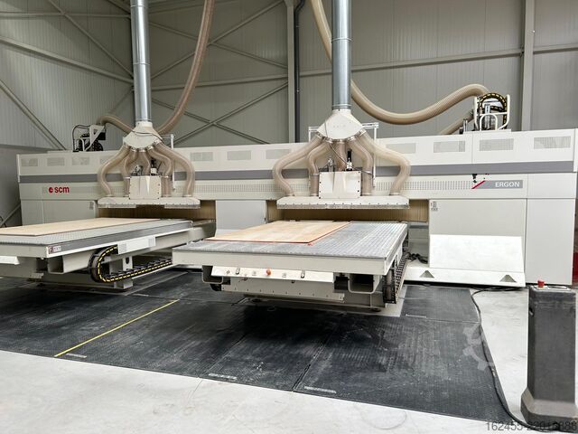 Centre d'usinage SCM ERGON L TOP