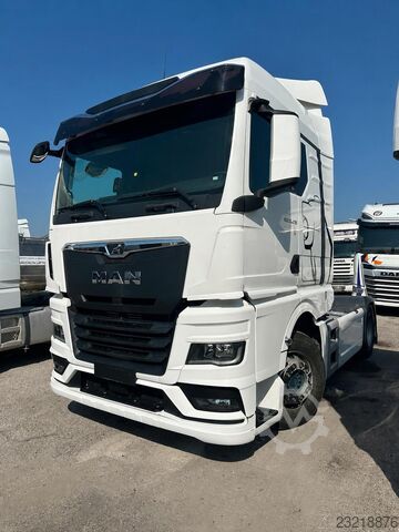 Standardowy ciągnik siodłowy MAN TGX 18.470 ADR TOTALE Unico Proprietario
