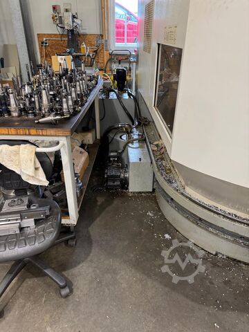 Universeel bewerkingscentrum DECKEL MAHO DMU 60 T
